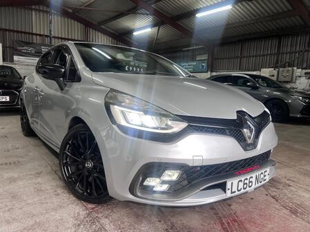 RENAULT CLIO 1.6 Renaultsport Nav 220 Trophy Auto