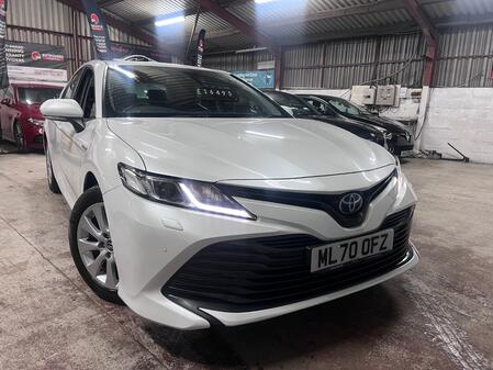 TOYOTA CAMRY 2.5 VVT-h Design