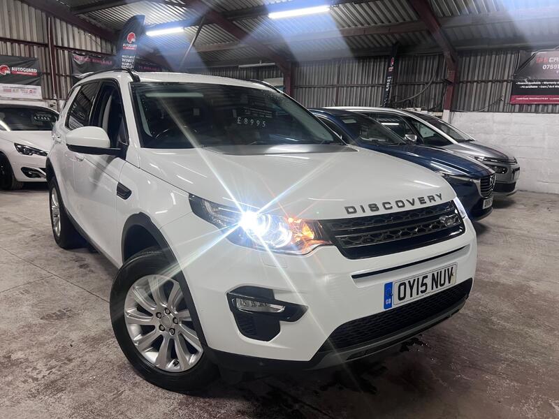 LAND ROVER DISCOVERY SPORT 2.2 SD4 SE Tech