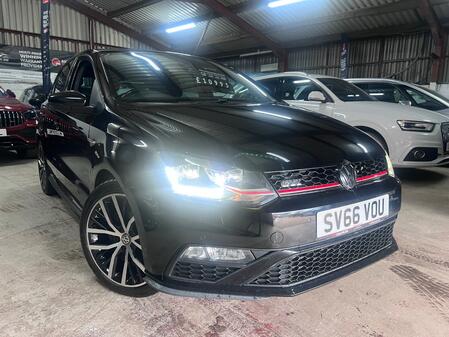 VOLKSWAGEN POLO 1.8 TSI BlueMotion Tech GTI