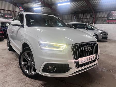 AUDI Q3 2.0 TDI S line