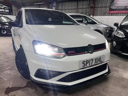 VOLKSWAGEN POLO 1.8 TSI BlueMotion Tech GTI