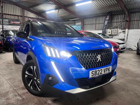 PEUGEOT 2008 1.2 PureTech GT