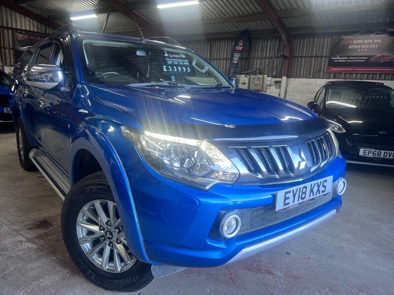 MITSUBISHI L200 2.4 DI-D DC Barbarian