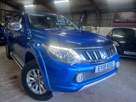 MITSUBISHI L200 2.4 DI-D DC Barbarian