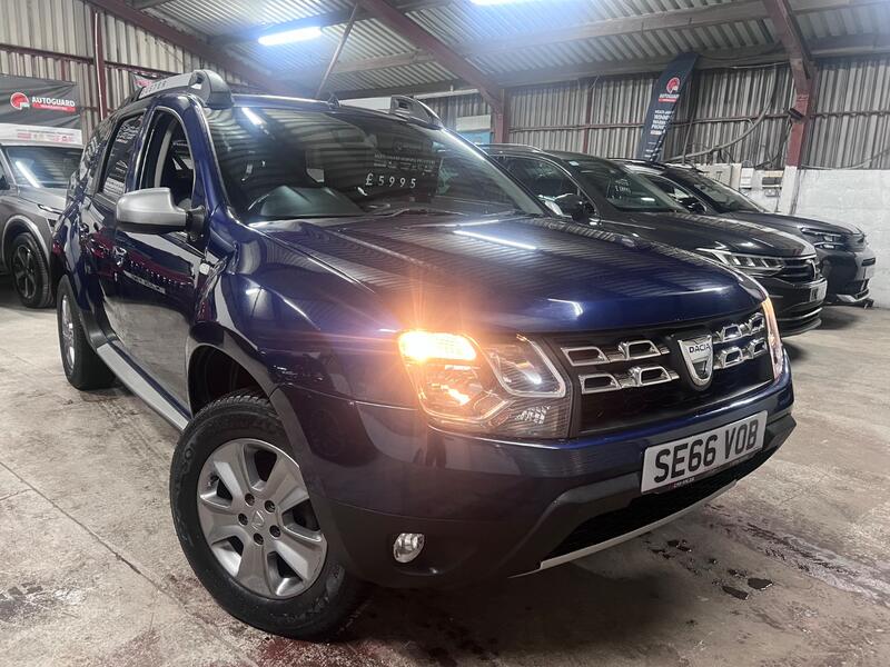 DACIA DUSTER 1.5 Laureate dCi 110 4x4