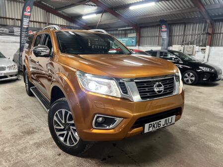 NISSAN NAVARA 2.3 dCi Tekna