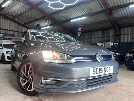 VOLKSWAGEN GOLF 1.5 TSI EVO Match