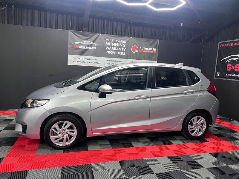 HONDA JAZZ
