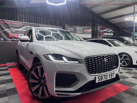 JAGUAR F-PACE 2.0 D200 MHEV R-Dynamic SE